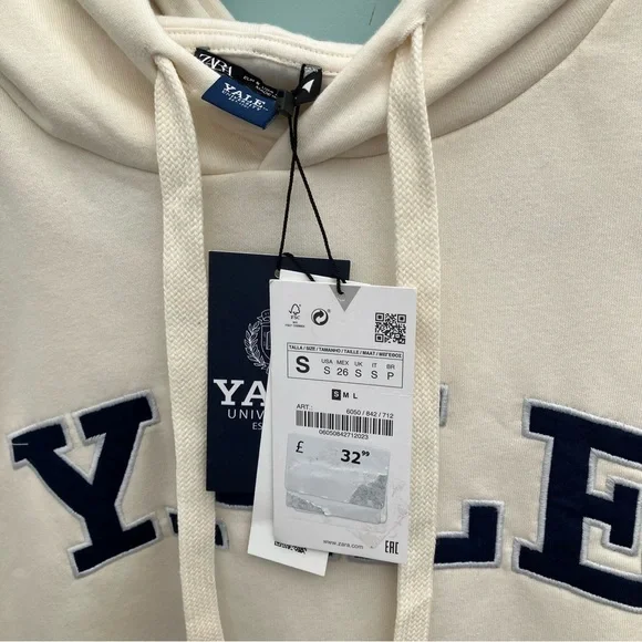 Zara Yale University Ecru Sleeveless Oversized Hoodie Size S BNWT - Picture 2 of 5